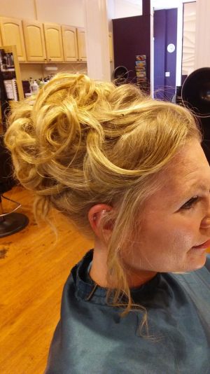 Jenns Formal Wedding Hair Creations 06